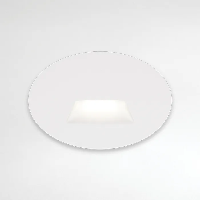 Steplight — Sconce by Lumenwerx